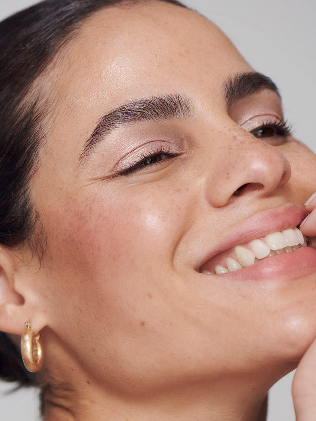 ILIA- Liquid Powder Eye Tint