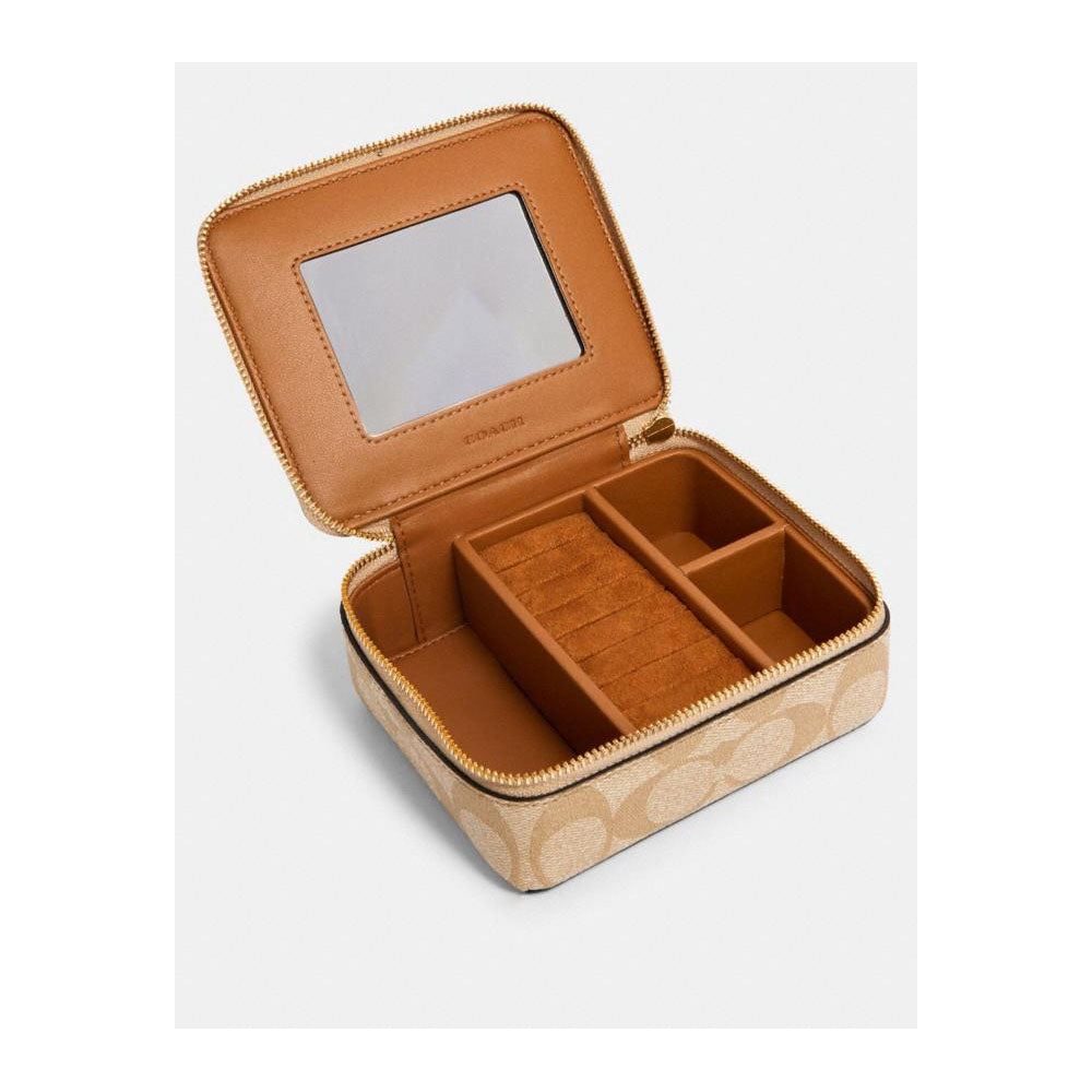 Coach- Im/Light Khaki Chalk Large Jewelry Box In Signature Canvas