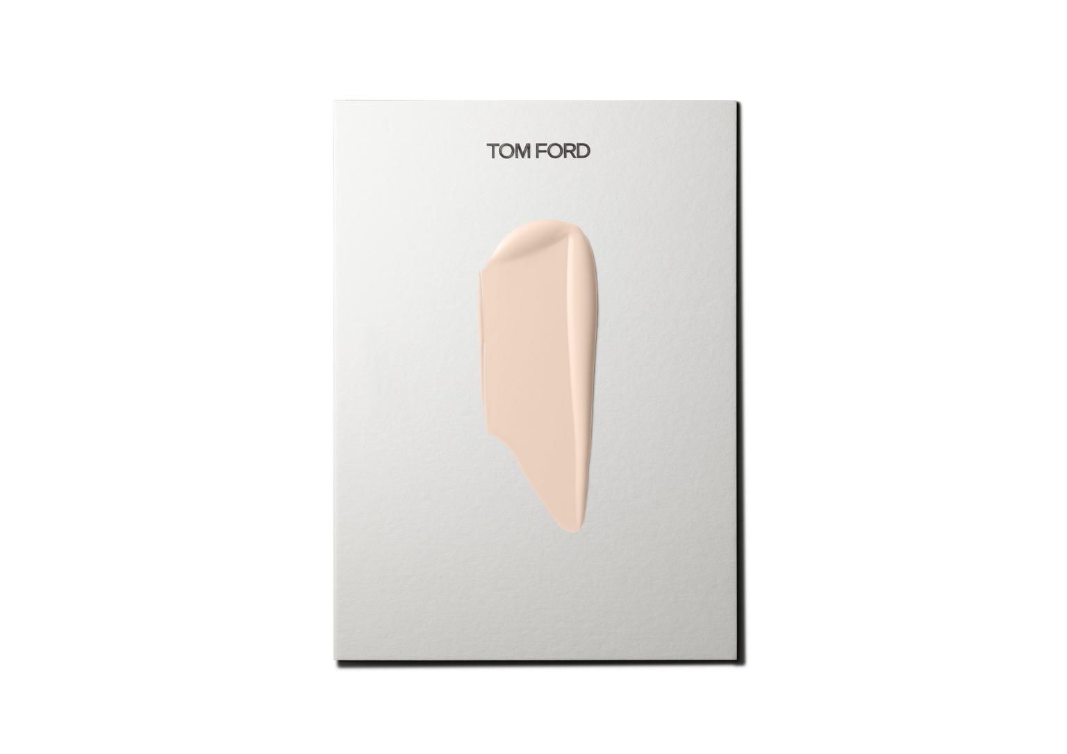 Tomford-SHADE AND ILLUMINATE SOFT RADIANCE FOUNDATION SPF 50 (0.1 CAMEO)