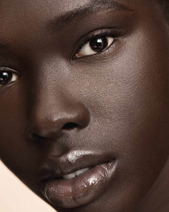 Fenty Beauty- Bright Fix Eye Brightner (Coffee)