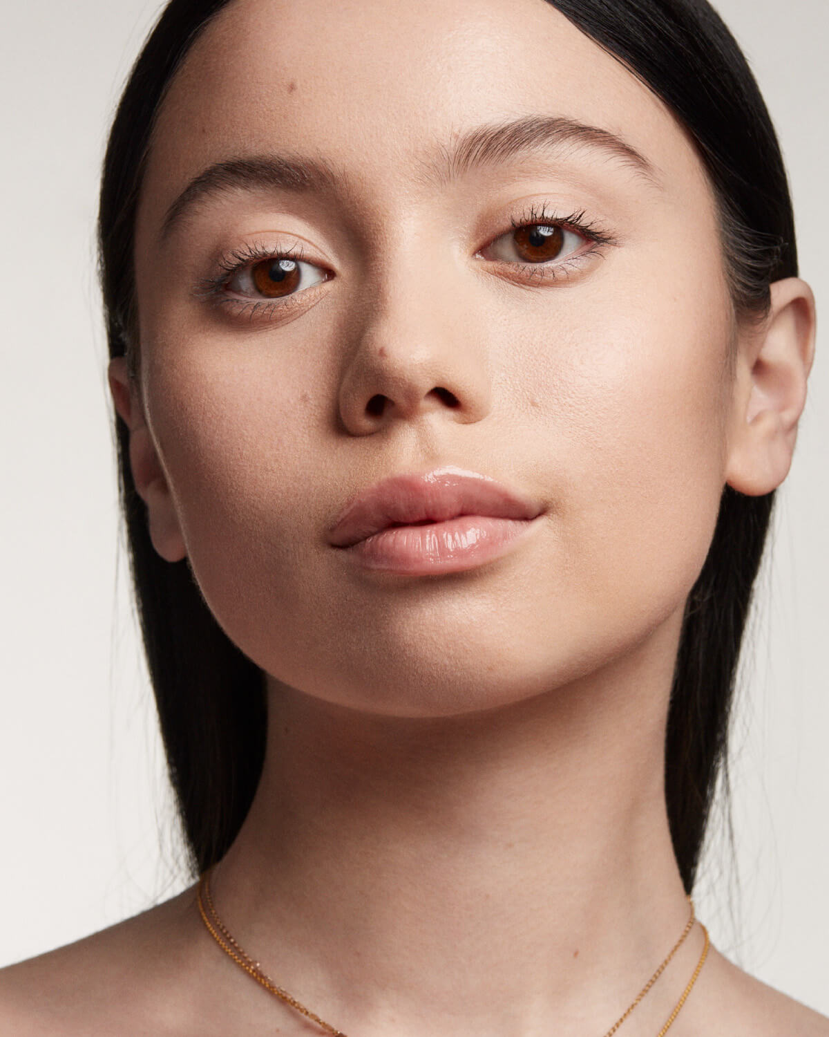 Fenty Beauty- PRO FILT'R SOFT MATTE LONGWEAR FOUNDATION (170 light with cool pink undertones)