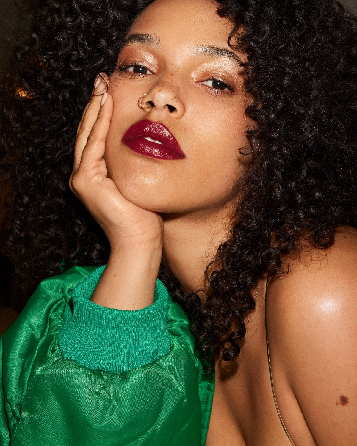 Fenty Beauty- FENTY ICON THE FILL SEMI-MATTE REFILLABLE LIPSTICK (Crowd Surf'r - Pomegranate Berry)