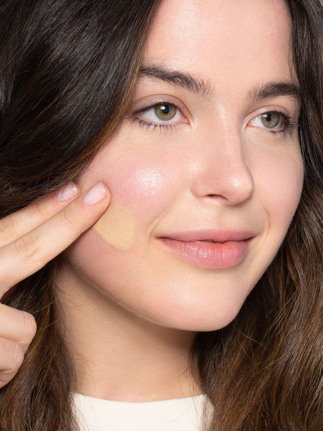 ILIA- True Skin Serum Foundation