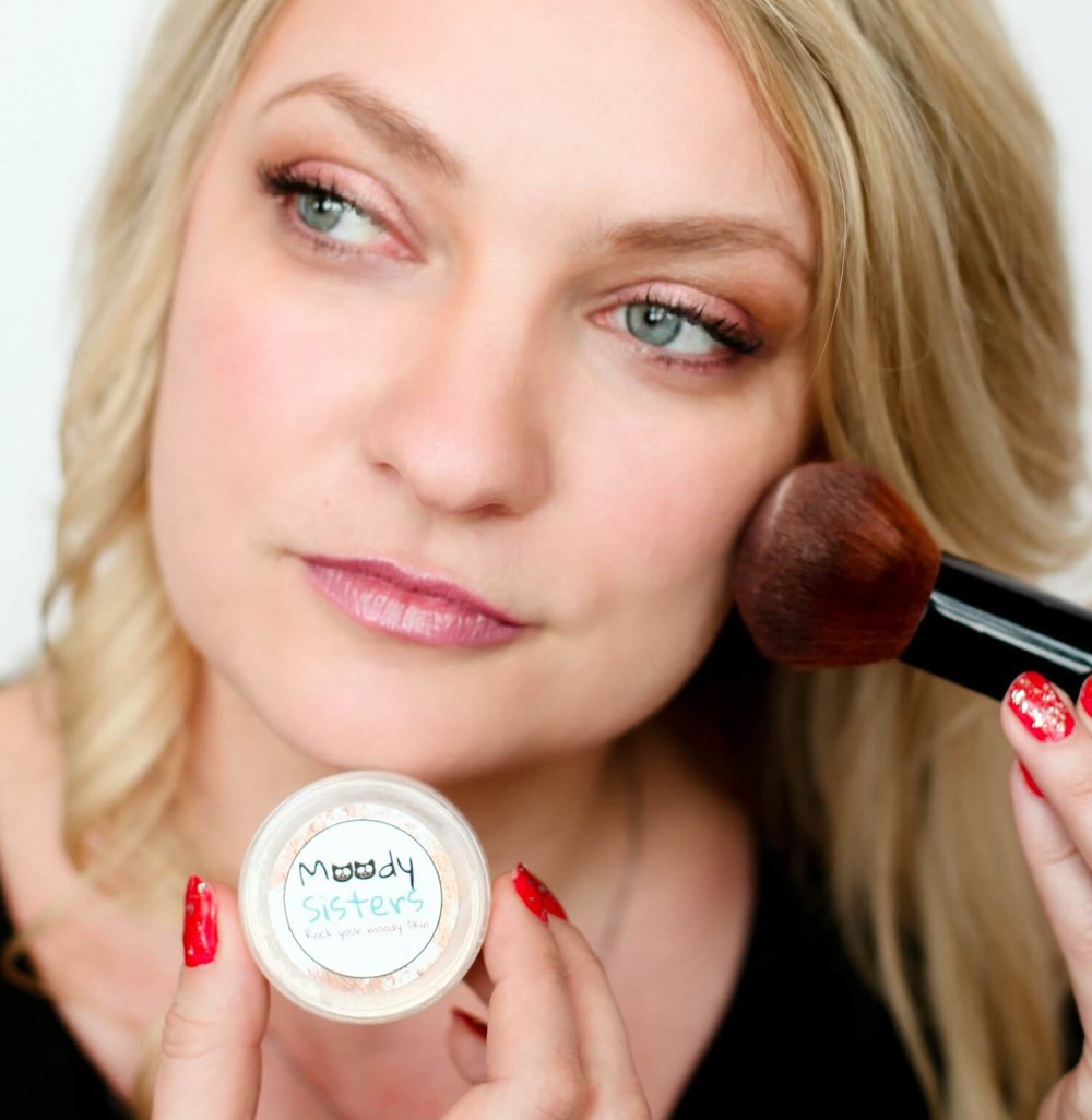 Moody Sisters- LOOSE MINERAL POWDER FOUNDATION (BEIGE)