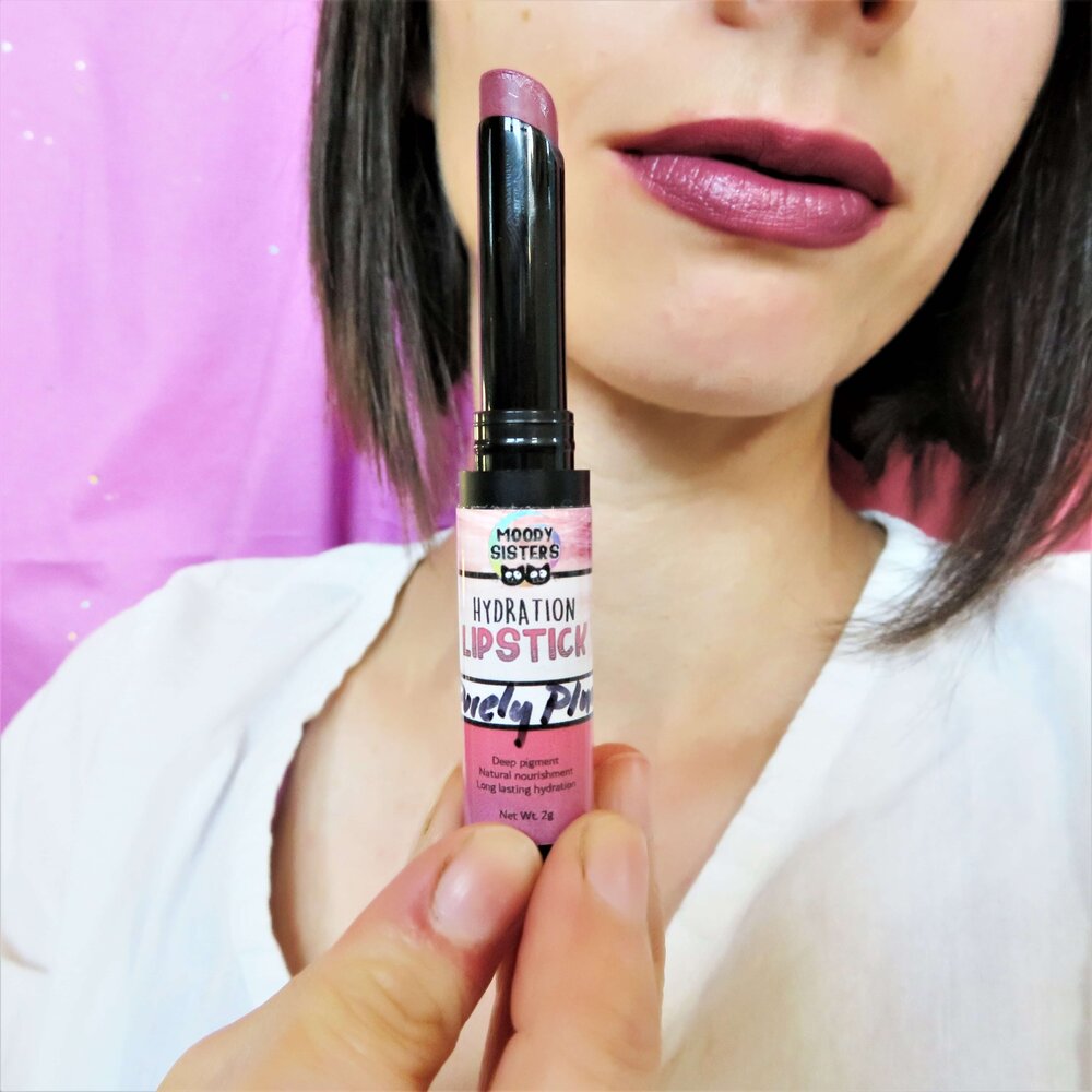 Moody Sisters- NATURAL HYDRATION LIPSTICK (PLUM)
