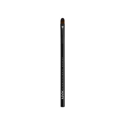 Nyx- Pro Flat Detail Brush