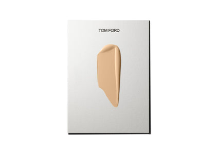 Tomford-SHADE AND ILLUMINATE SOFT RADIANCE FOUNDATION SPF 50 (1.1 WARM SAND)