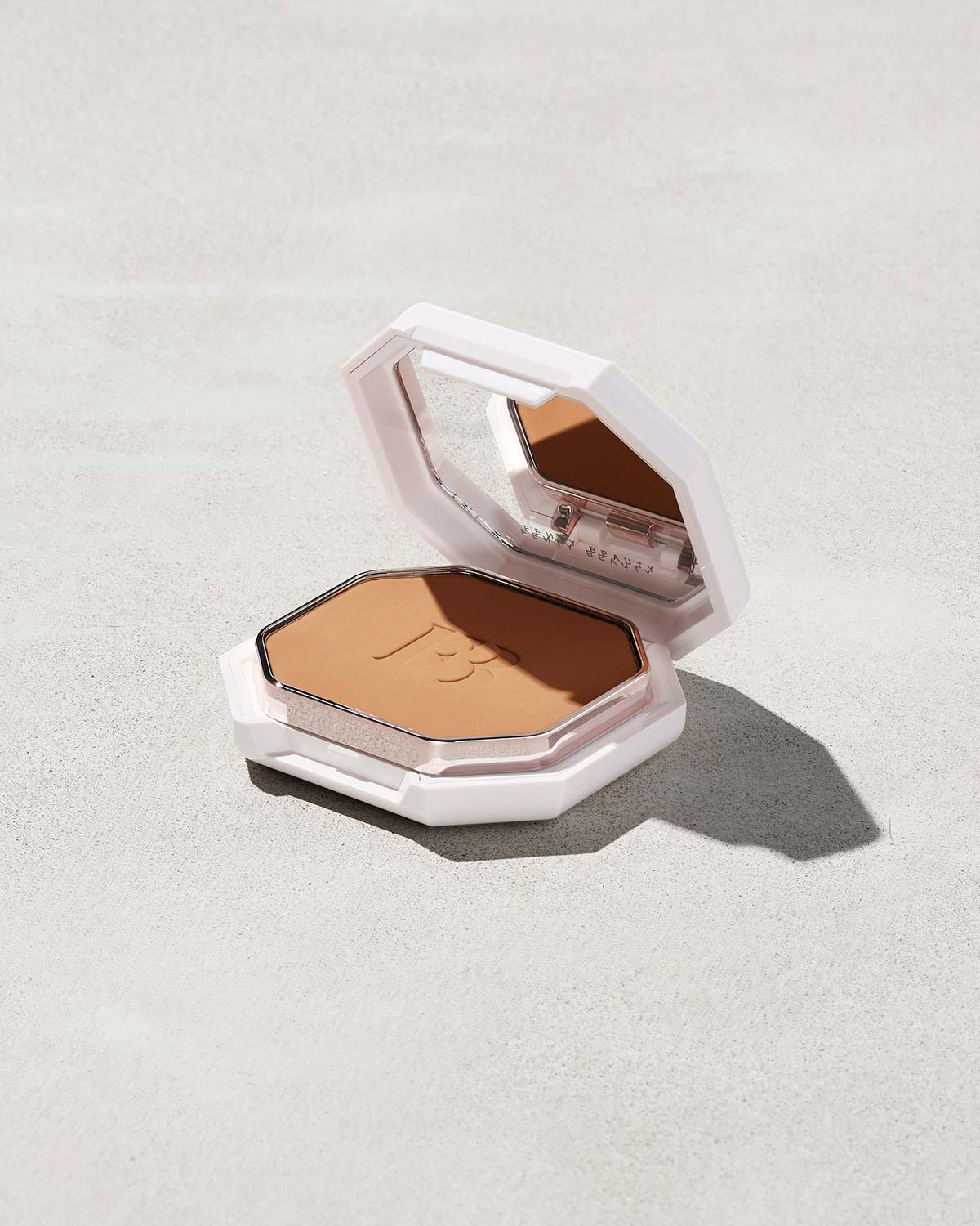 Fenty beauty deals 310 foundation