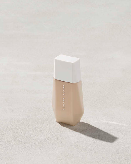 Fenty Beauty- EAZE DROP BLURRING SKIN TINT ( 2 light with neutral undertones)